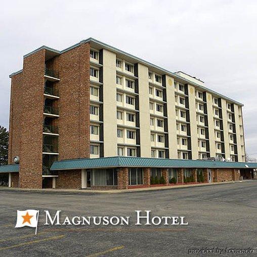 Magnuson Hotel Lansing Exterior photo